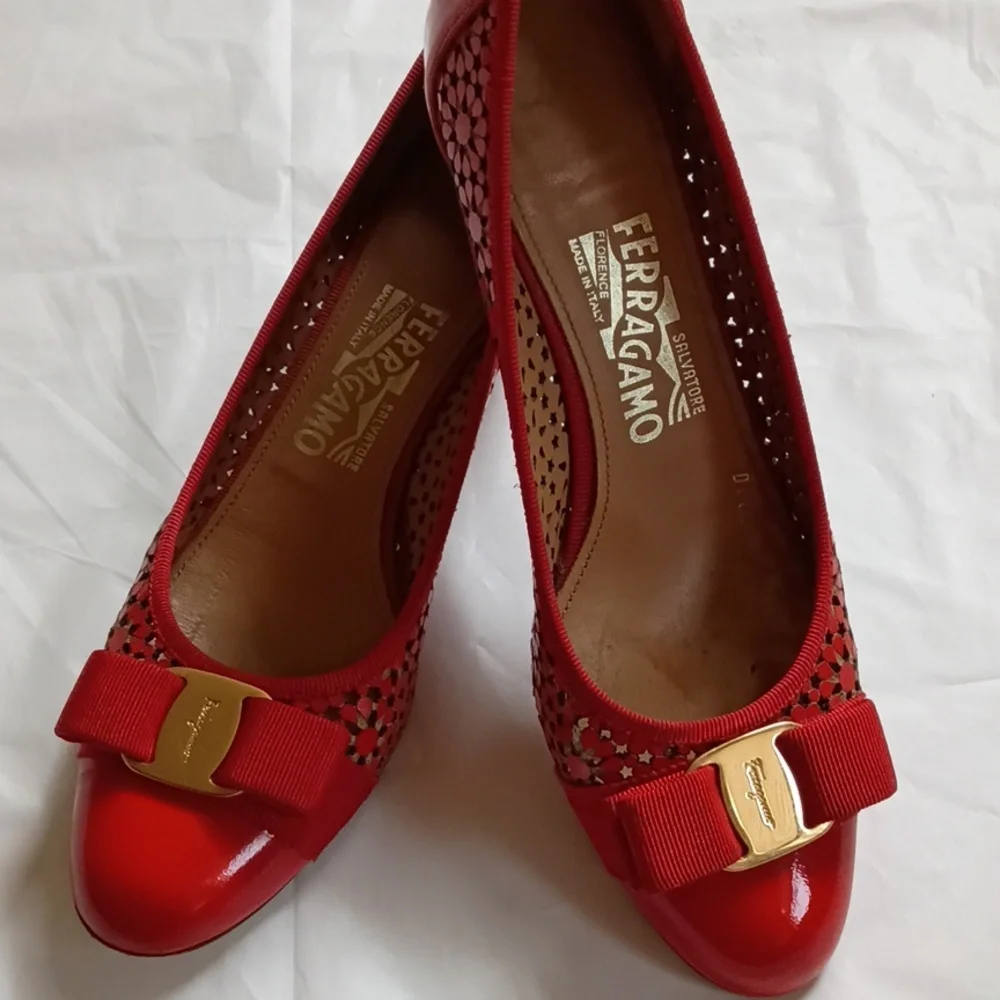 Salvatore Ferragamo Red Perforated Leather Bow Block Heel Pump